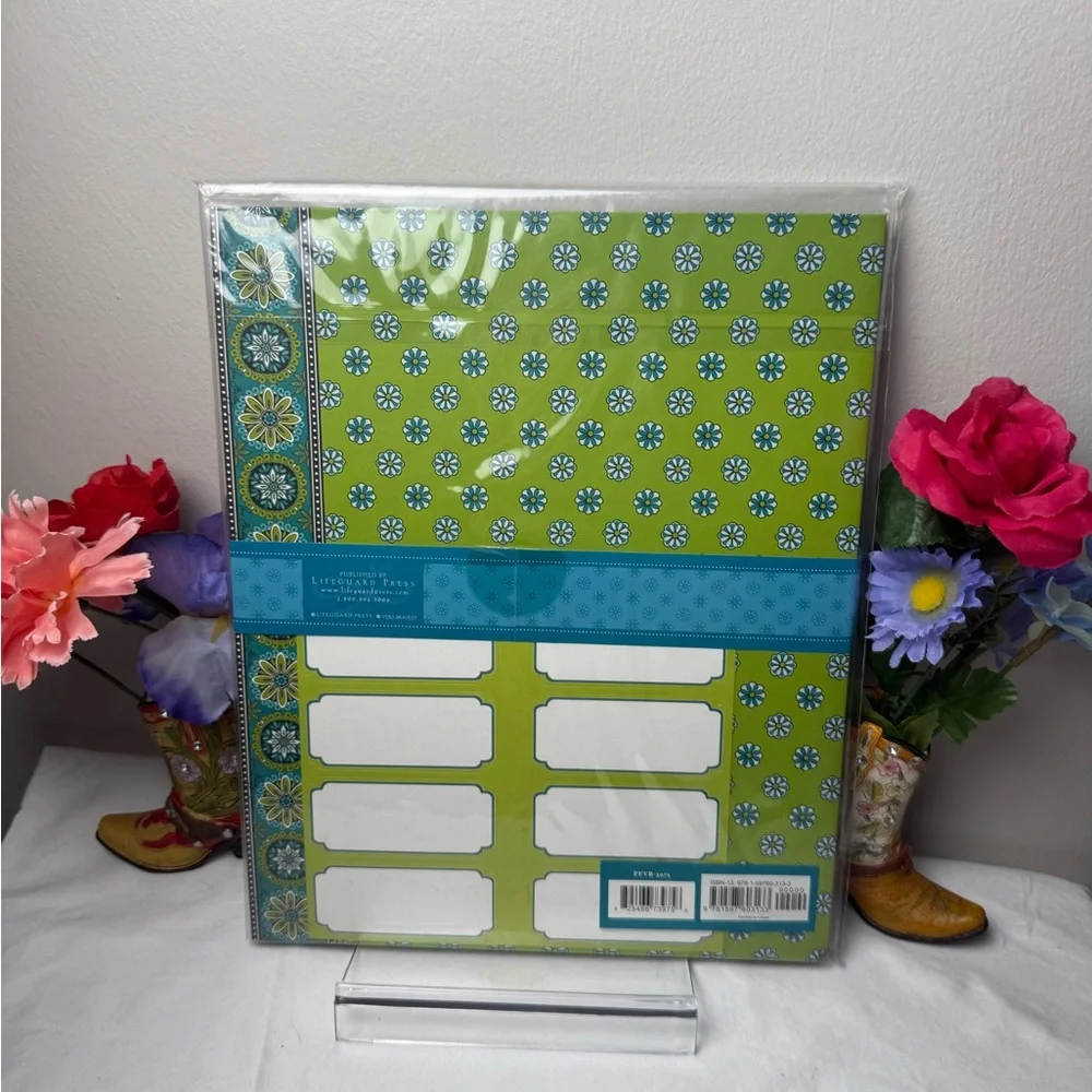 NWT Vera Bradley Peacock Pocket Folders retired pattern